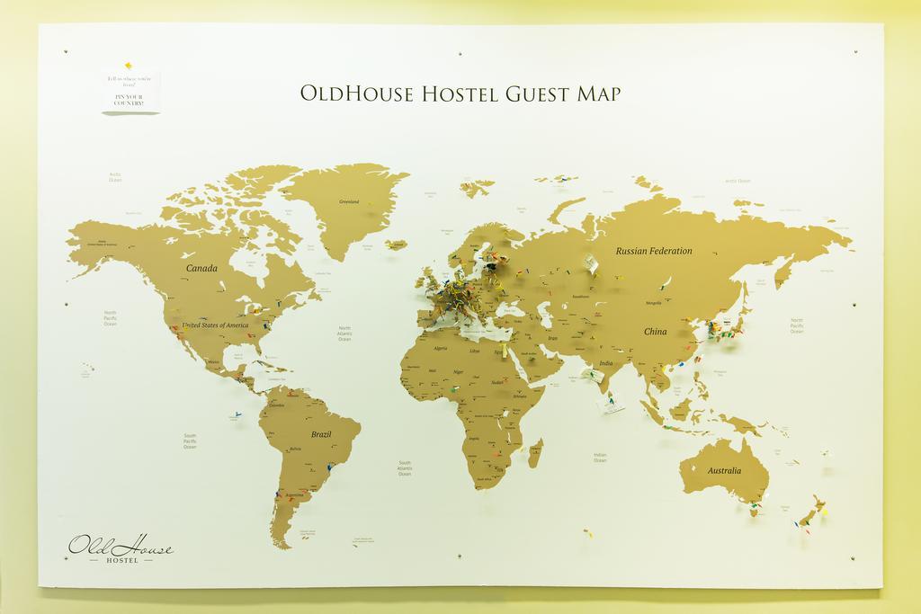 Oldhouse Hostel タリン エクステリア 写真